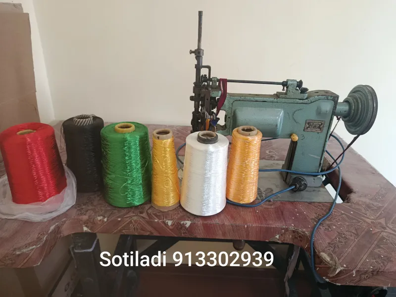 Popop tikadigan mashinka sotiladi