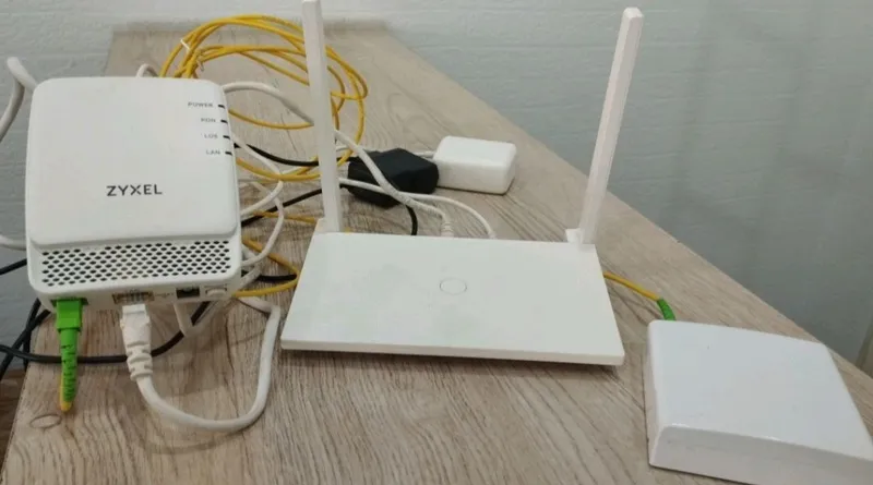 Wi-Fi router sotiladi 1