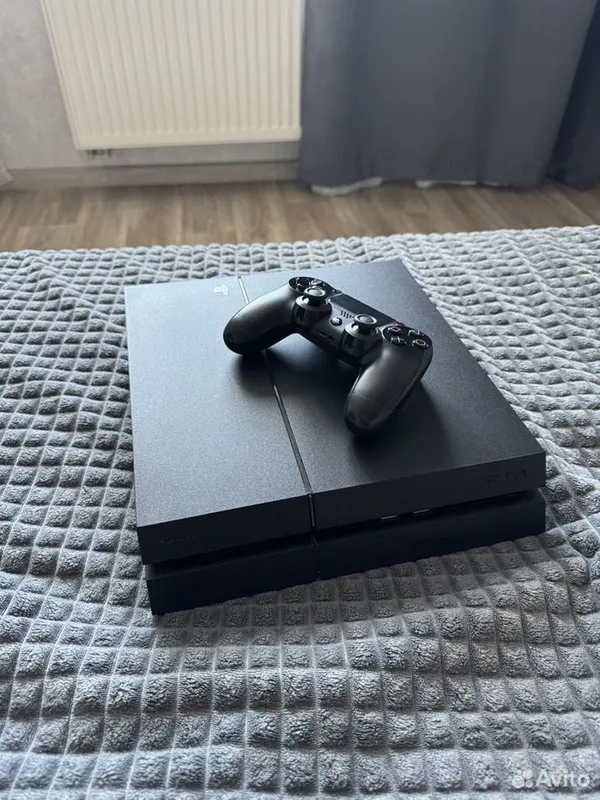 Playstation 4 1tb hotira 9.00 vzlom GoldHen