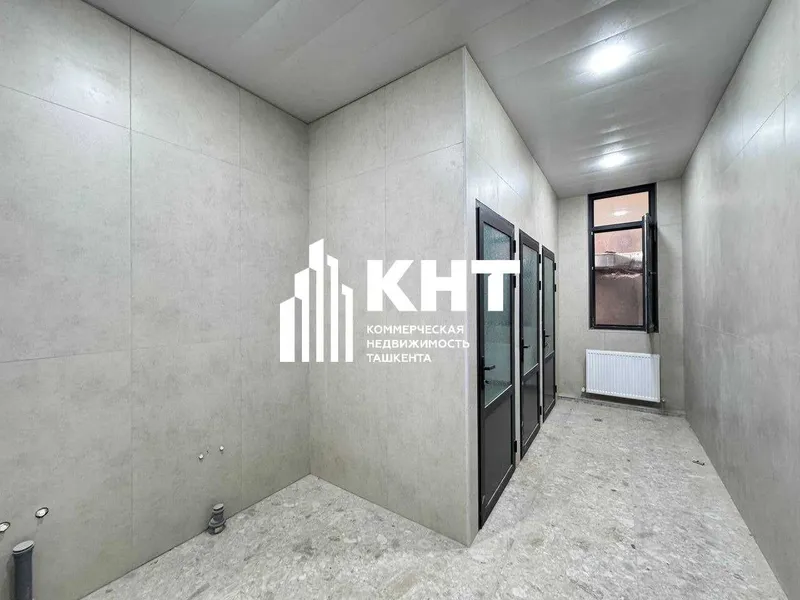 Аренда помещения от КНТ 1050м2 БМВ Мойка 7