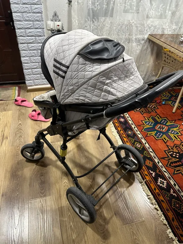 Продам коляску детскую 1