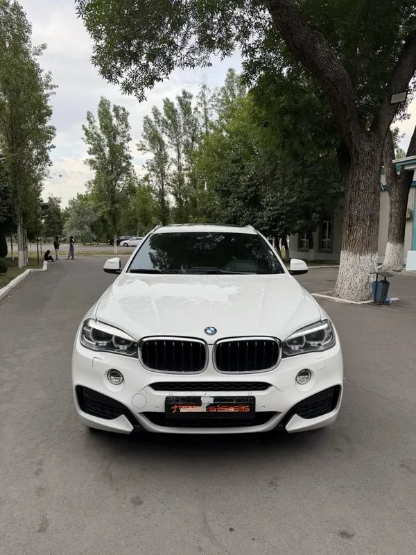 BMW X6 2016 Kraska Top tozza