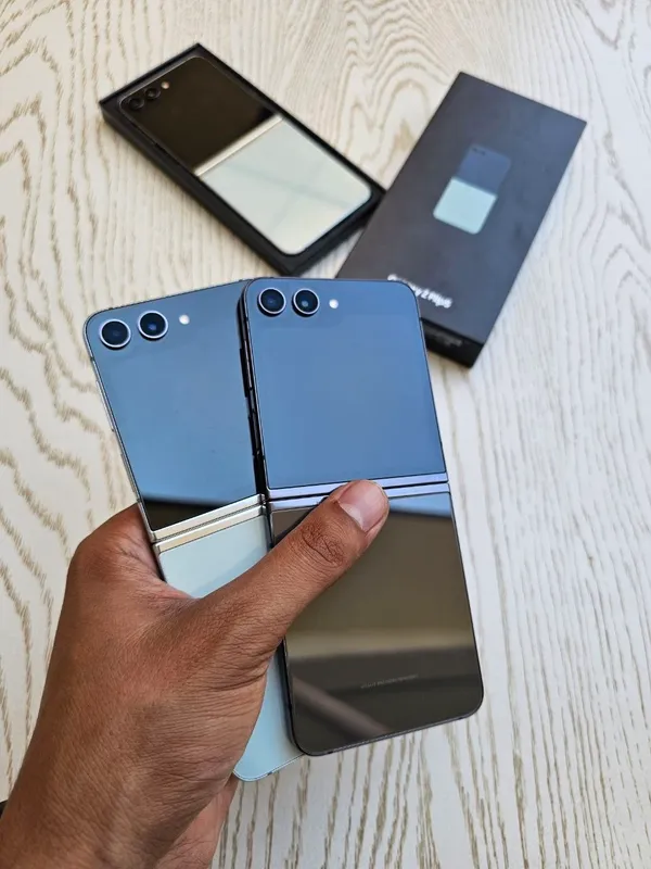 Samsung Galaxy Z Flip 5 (5G)
