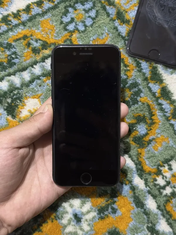 Iphone se 3 128gb (2022) — фото 2