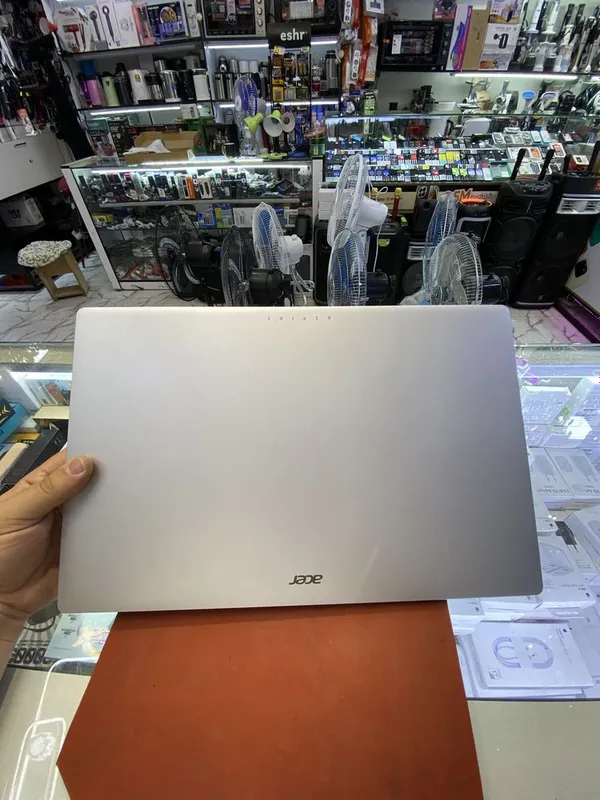 Acer notebook sotiladi yangi! — фото 1