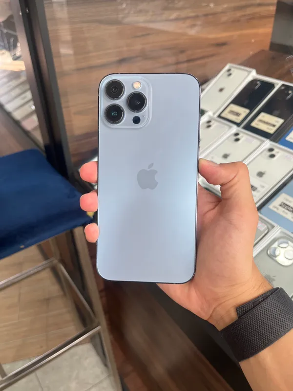 iPhone 13 Pro Max 1 iPhone 13 Pro Max 1