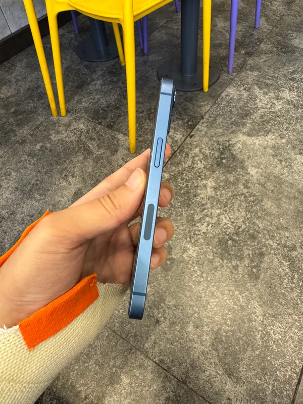 Iphone 13 2