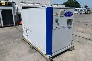 Чиллер 30RBS-070C0165-PE (67 kW) — высокопроизводительный чиллер 8 Чиллер 30RBS-070C0165-PE (67 kW) — высокопроизводительный чиллер 8