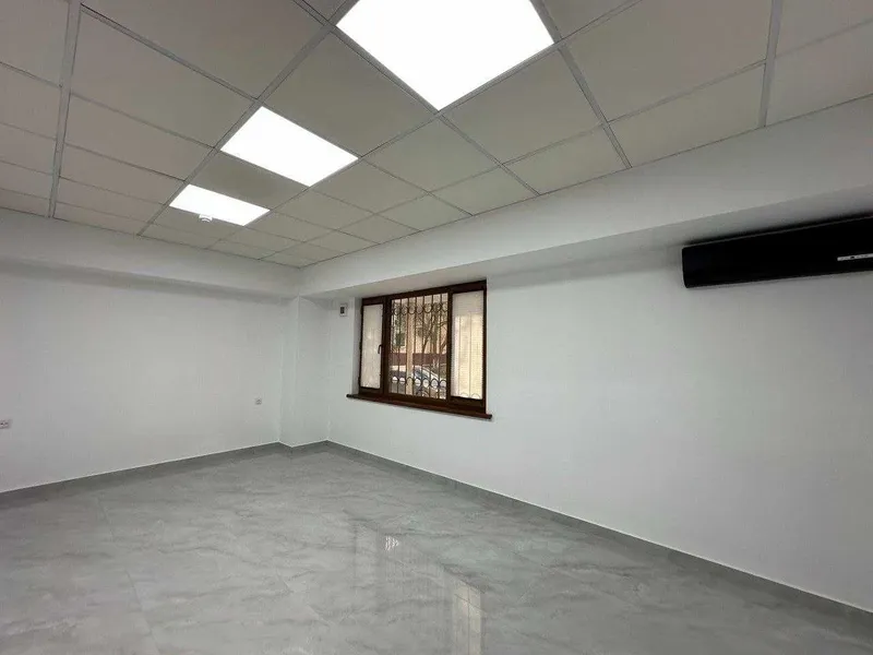 235м² Готовый Евро ОФИС на Ц4, кафе Централ | Алайский рынок 3 235м² Готовый Евро ОФИС на Ц4, кафе Централ | Алайский рынок 3