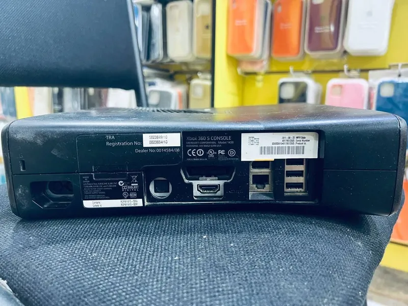 Xbox 360 S 1TB sotiladi 3