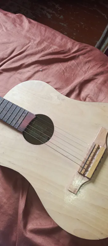 gitara olinganiga 2 yil boʻldi vabwe ishlatilmagan — фото 2