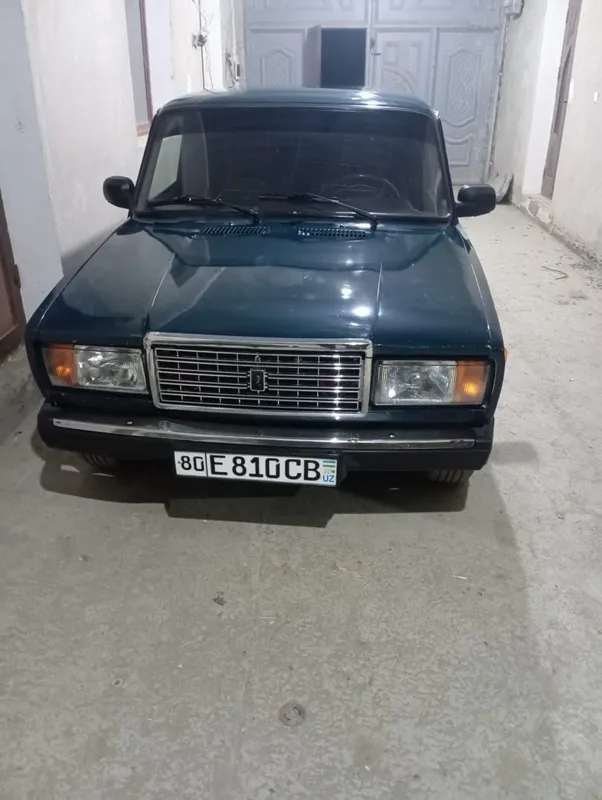 Lada 2107 sotiladi. Lada 2107 sotiladi.