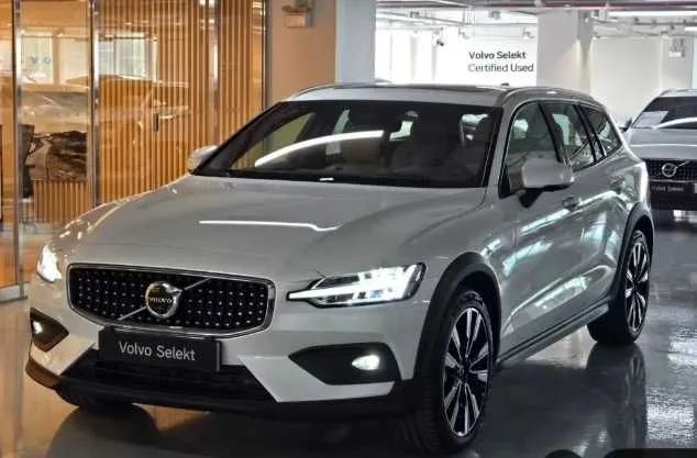 Volvo V60 B5 Ultra AWD