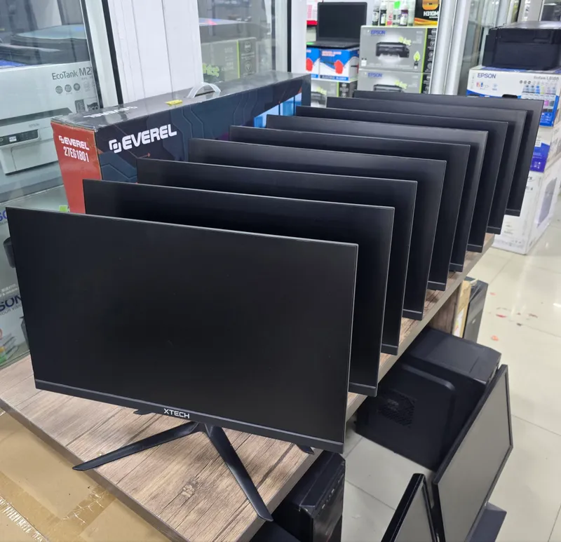 XTECH 22" Monitorlari Sotiladi