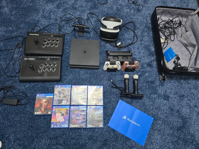 Playstation 4 полный комплект 1 Playstation 4 полный комплект 1