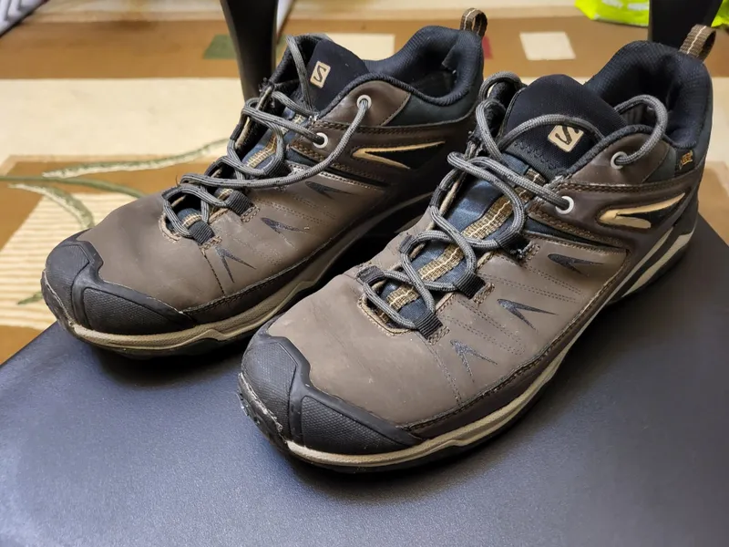 Продаю ботинки salomon 1 Продаю ботинки salomon 1