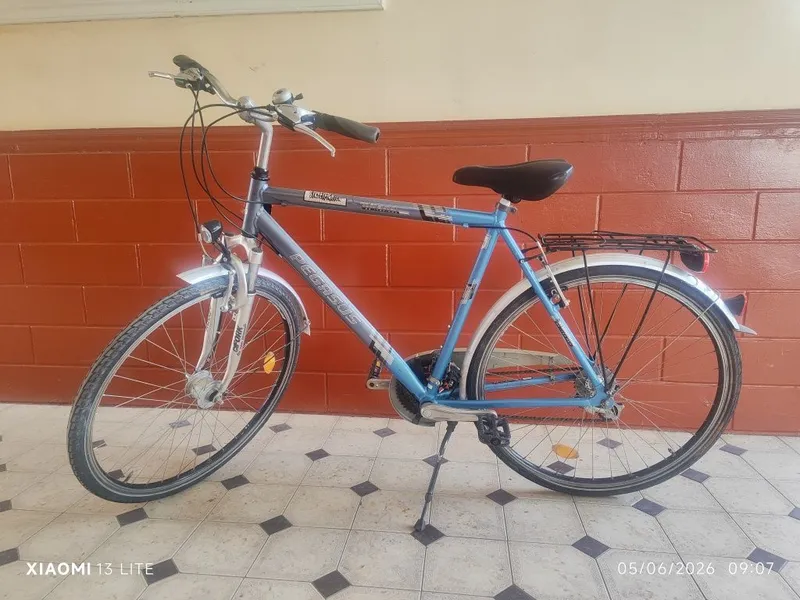 Sotiladi 28 razmer 1