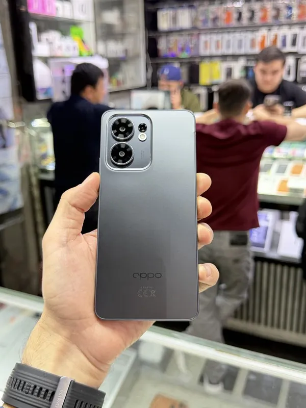 oppo reno 13 F 8/512 black