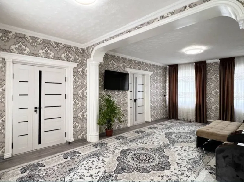 Yevrota’mirli shinam uy sotiladi, 3 xona, 120 m², uchastka 1.74 sotix, burchak hovli 7