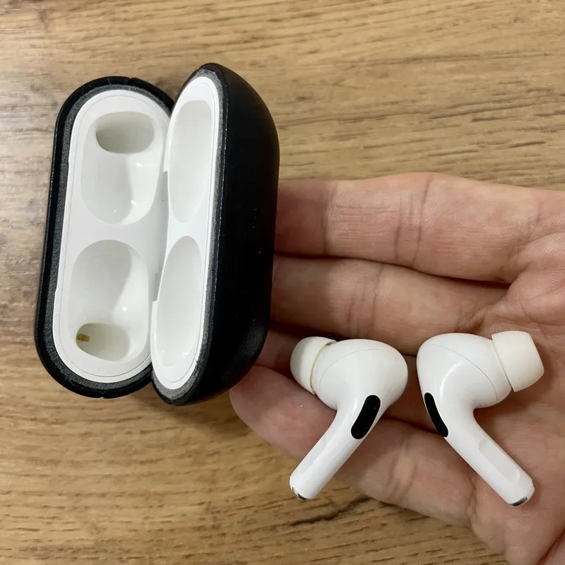 Apple Airpods Pro — фото 1
