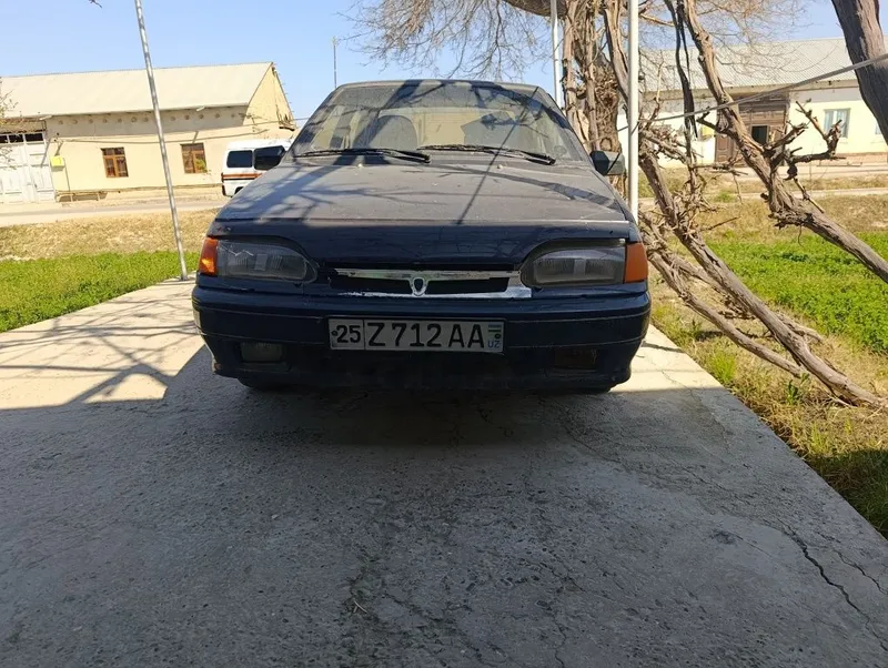 Vaz 2115 sotiladi