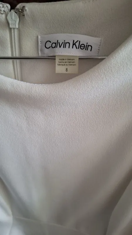 Женское платье Calvin Klein 6