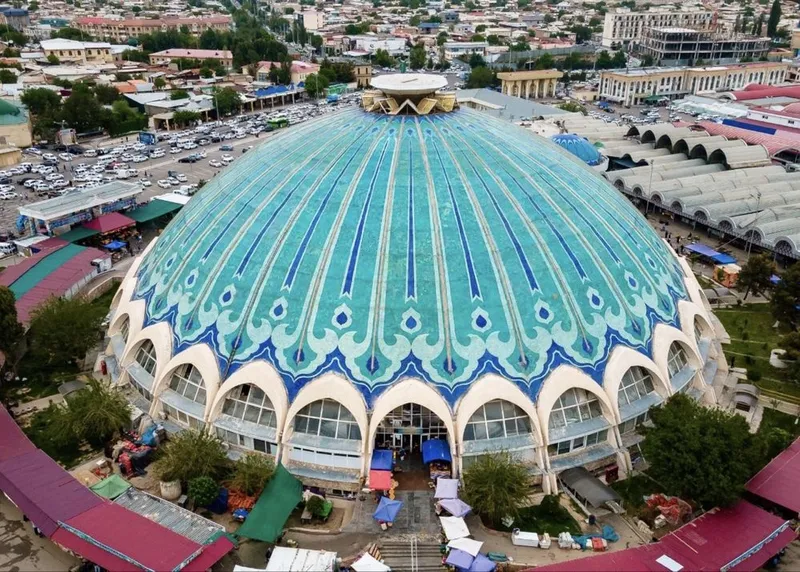 Чорсу гуш бозор аренда