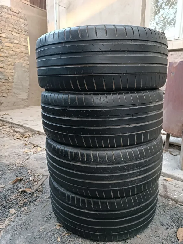 225 60 R18 Michelin Balon 2 Dona Sotiladi Holati yaxshi Ayibi yoq — фото 2 225 60 R18 Michelin Balon 2 Dona Sotiladi Holati yaxshi Ayibi yoq — фото 2