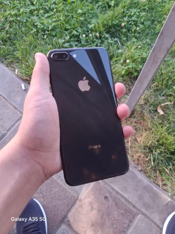 iPhone 8 pro — фото 1