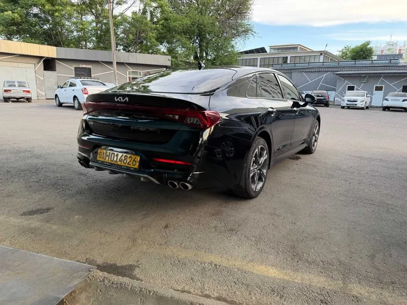 Kia K5 2.0T // в идеальном состоянии 22.000km — фото 1