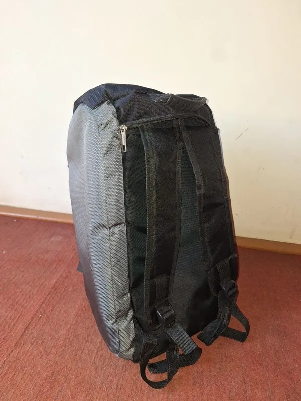Ryugzak 100,000 soʻm (yangi)