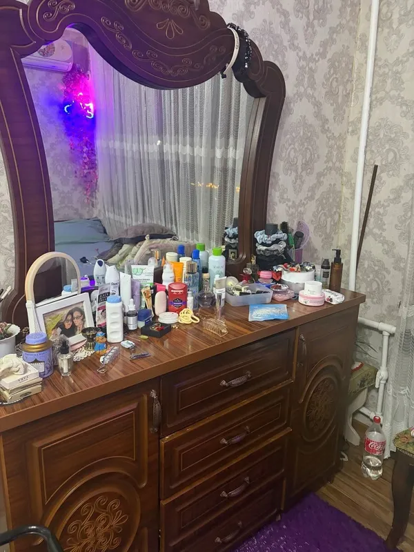 Uy jihozlari sotiladi 2