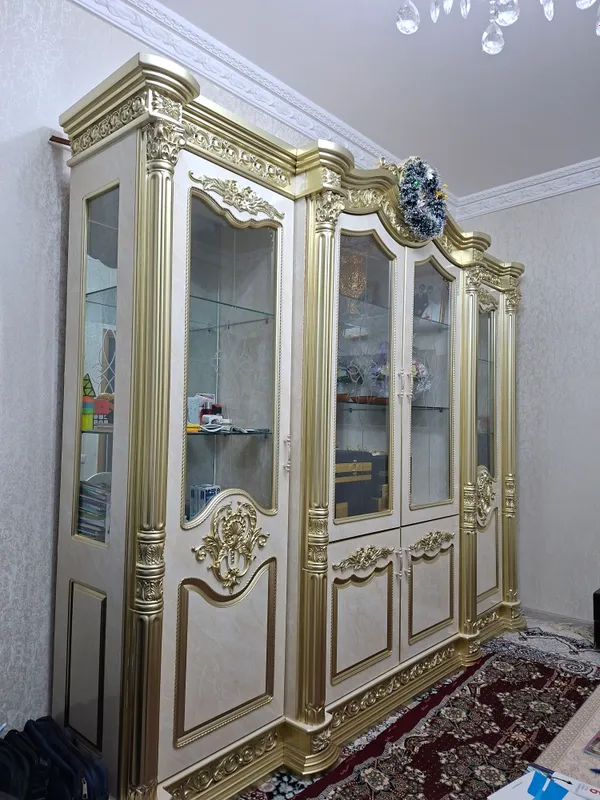 Сервант 3 Сервант 3