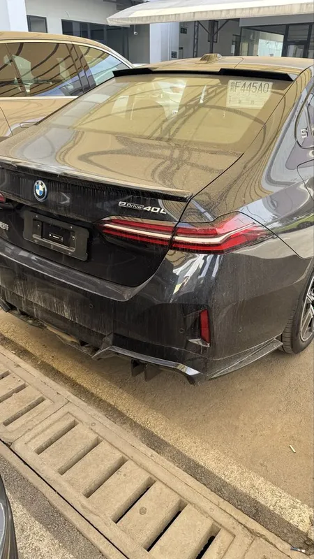BMW i5 40L dop opciyali 3 BMW i5 40L dop opciyali 3