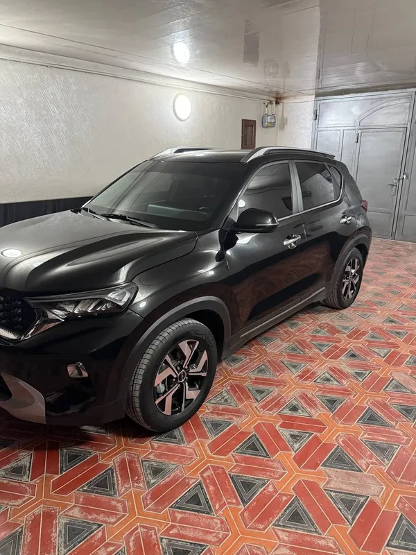 Kia Sonet full sotiladi, kraskasi toza, holati yaxshi 2 Kia Sonet full sotiladi, kraskasi toza, holati yaxshi 2