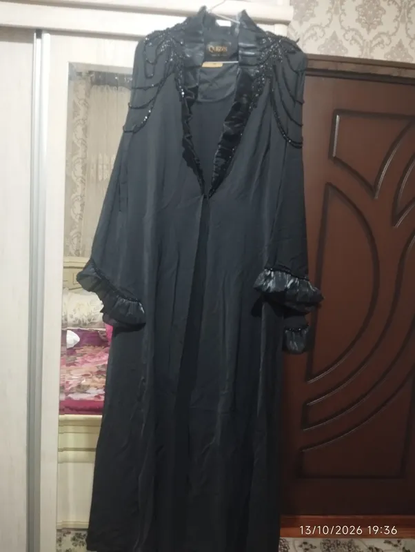 ayollar ko'ylagi sotiladi kiyilgan 1marta 1 ayollar ko'ylagi sotiladi kiyilgan 1marta 1