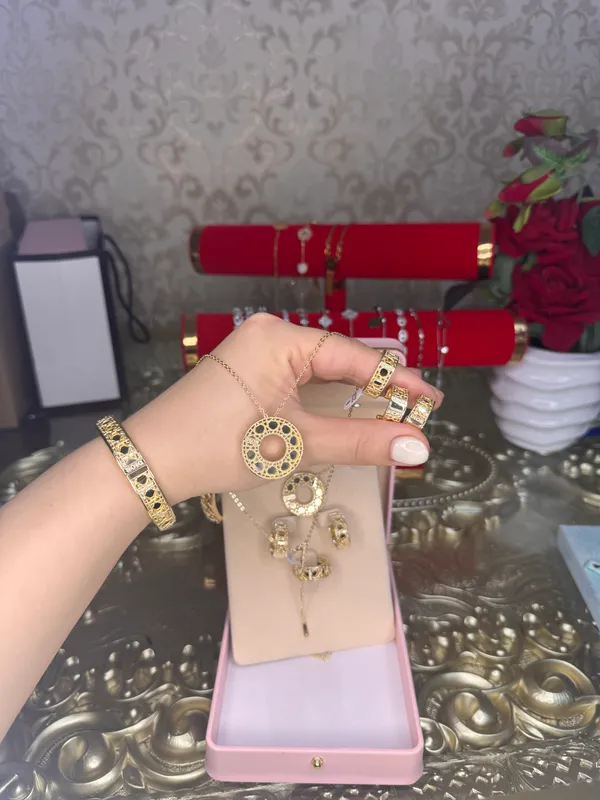 Dior komplekt