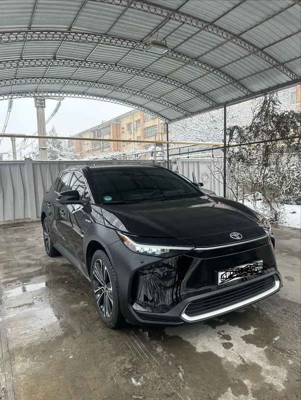 Toyota bz 4 x продаётся — фото 1