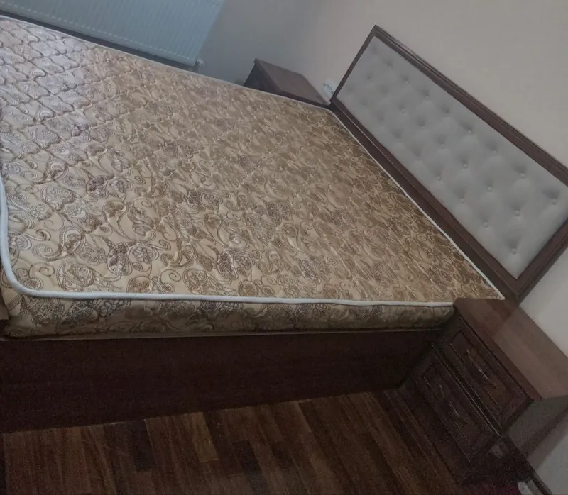 Spalniy matras bilan 1 Spalniy matras bilan 1