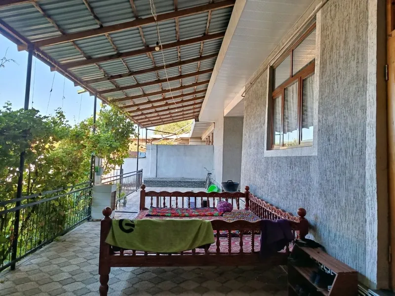 Karmana tumani Kumushkonda hovli sotiladi. 4