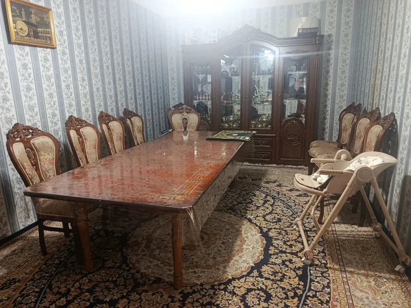 Uchastka sotiladi shayhontoxur tumanida shofayiz mahallada 8