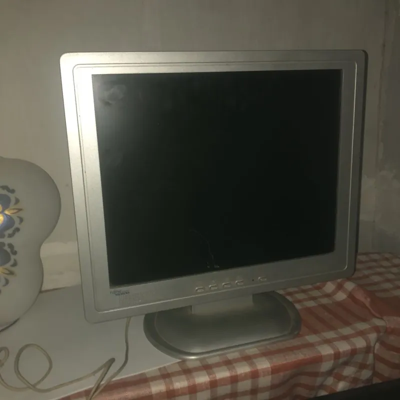 Продается монитор