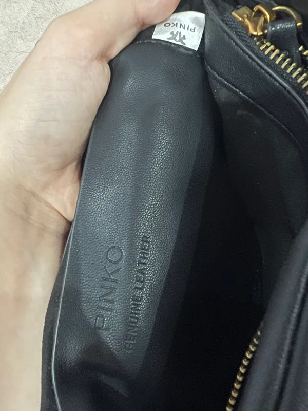 Original PINKO, ustki qismidagi charm biroz ko‘chgan 2 Original PINKO, ustki qismidagi charm biroz ko‘chgan 2