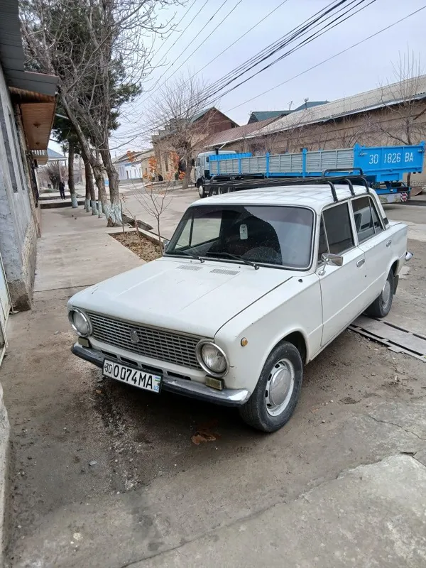 Vaz 21 11 holati yahshi turta balon yangi harajati yuq. 5