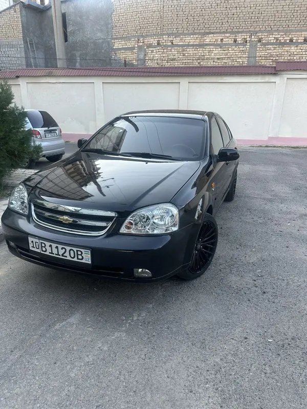 Lassetti laseti gm shevrolet lacetti 1