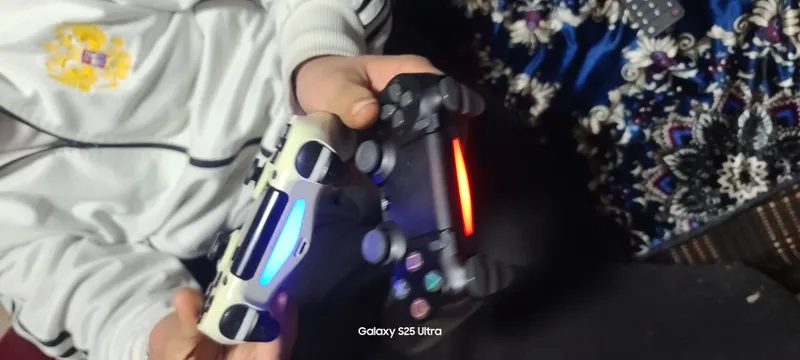 PS4 sliv , 1TB sotiladi , продаю пс4 слив память 1тб