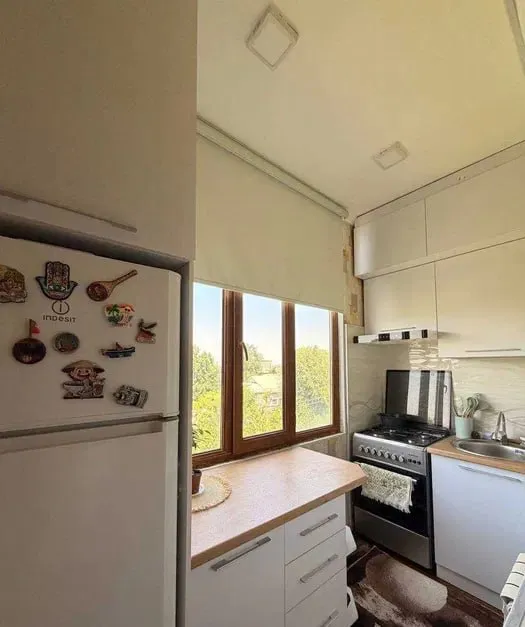 33 m² 1 xonali kvartira sotiladi · ID 6896 4 33 m² 1 xonali kvartira sotiladi · ID 6896 4