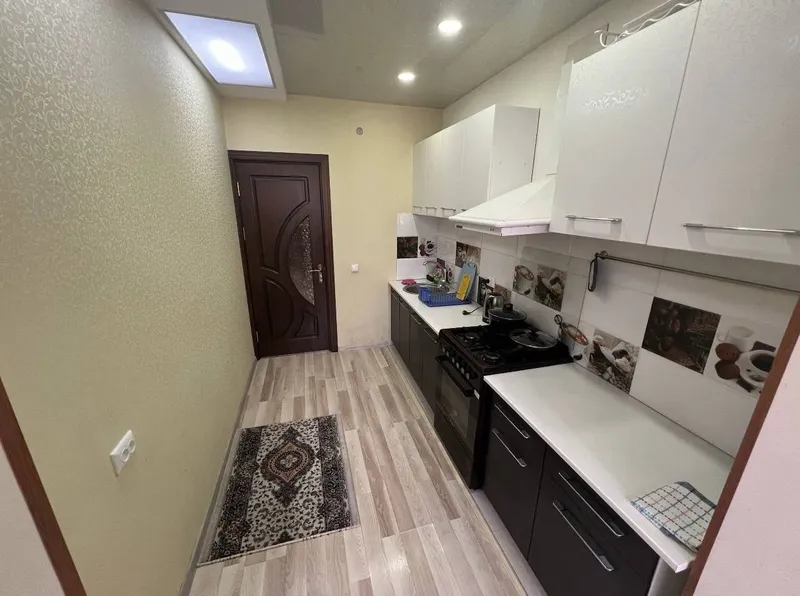 Продаётся 3-комнатная квартира, 68 м², 2/4, кирпичный дом (77 серия), Мирзо-Улугбекский район 6