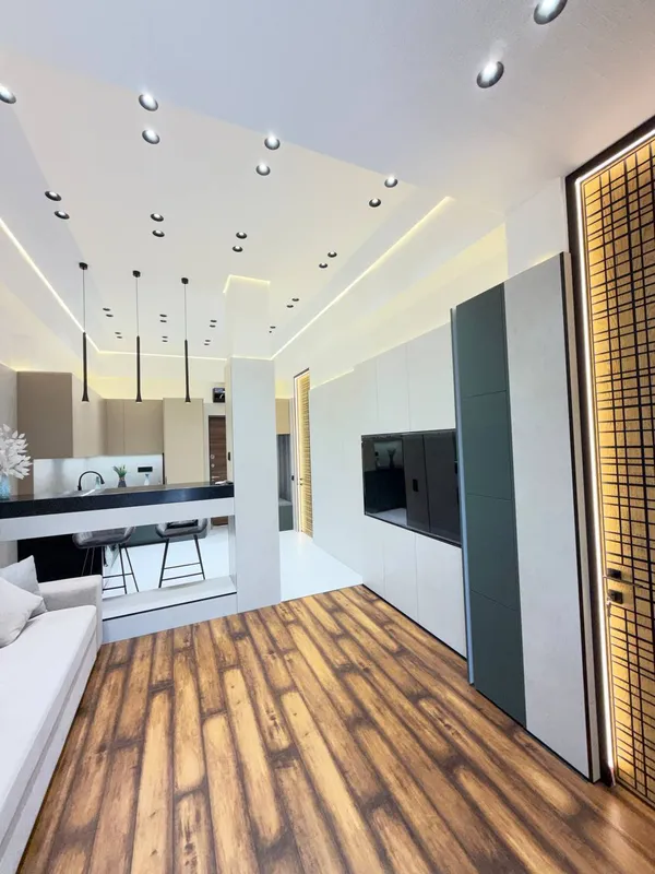 Продаётся 2-комнатная квартира в ЖК Gardens 7 Продаётся 2-комнатная квартира в ЖК Gardens 7