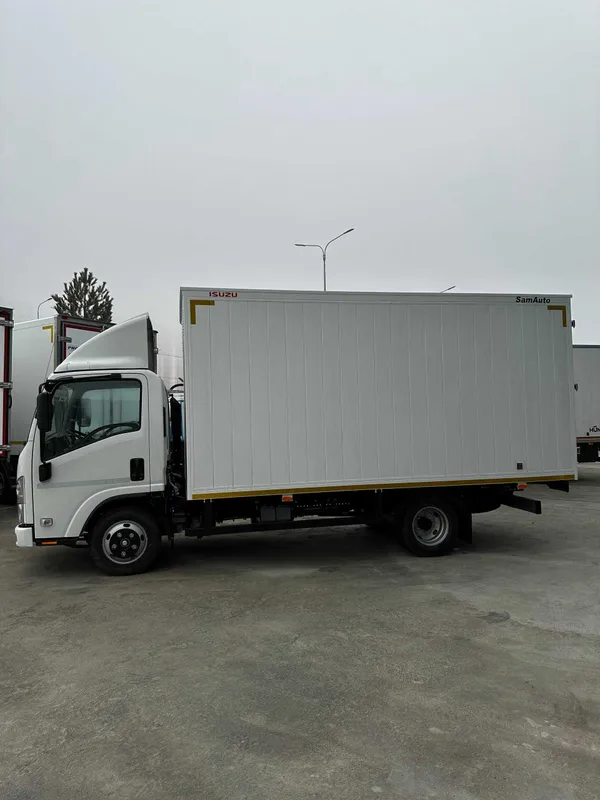 ISUZU NMR 77H 2 tonnalik — фото 1